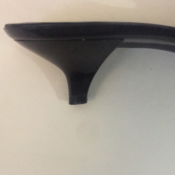 Classified kitten heel slip on shoe - Picture 8 of 9